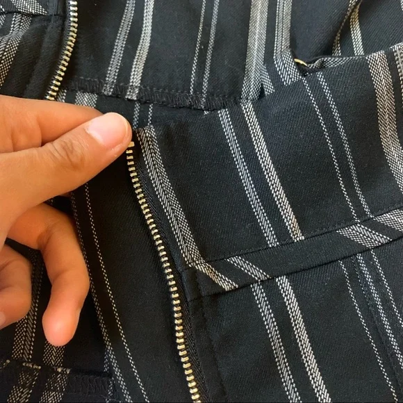 UO Luna Straight Neck Cami - Picture 8 of 8